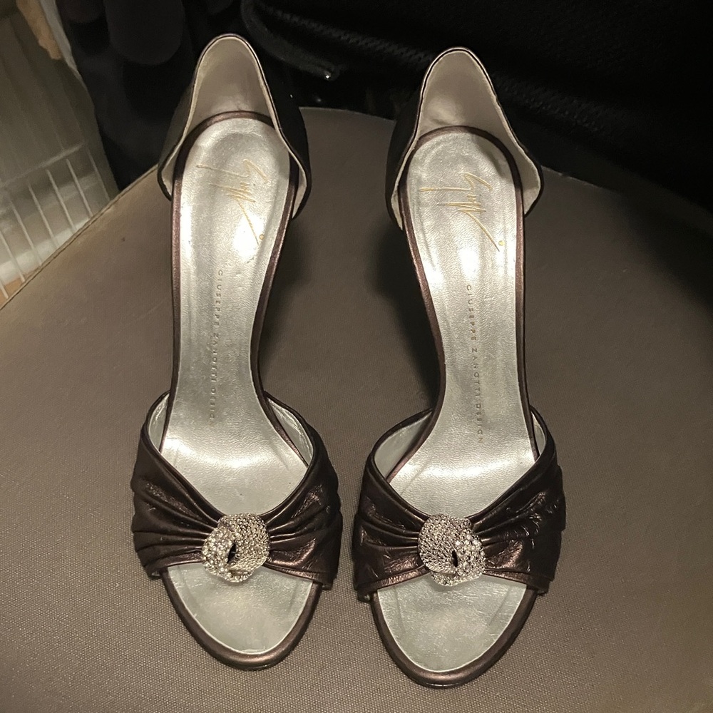 Giuseppe Zanotti Bronze Heels with Crystal Accent